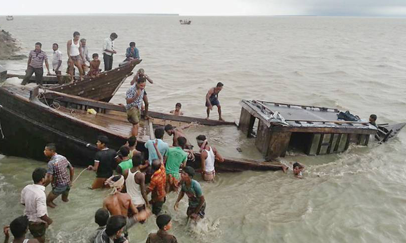 নেত্রকোনার গুমাই নদীতে নৌকাডুবি, ৯ লাশ উদ্ধার