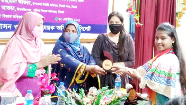 শ্রেষ্ঠ উদ্যেক্তা সম্মাননা পেলেন প্রিয়াশ্রী কর পিউ