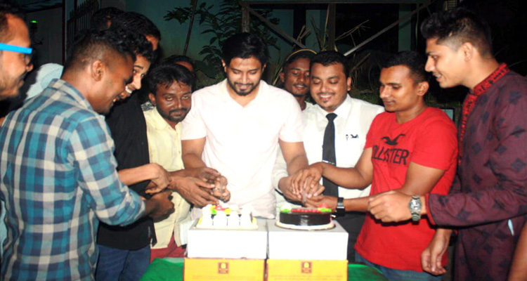 মাহবুব,মৌসুমের জন্মদিন পালন করল জিল্লুল হক জিলু ইউনিট স্বেচ্ছাসেবক ও ছাত্রদল