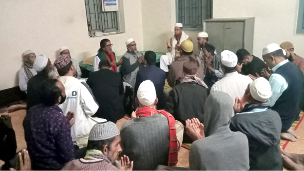 সাংবাদিক টিপুর মুক্তি কামনায় হযরত শাহজালাল (রহ.) মাজারে দোয়া মাহফিল
