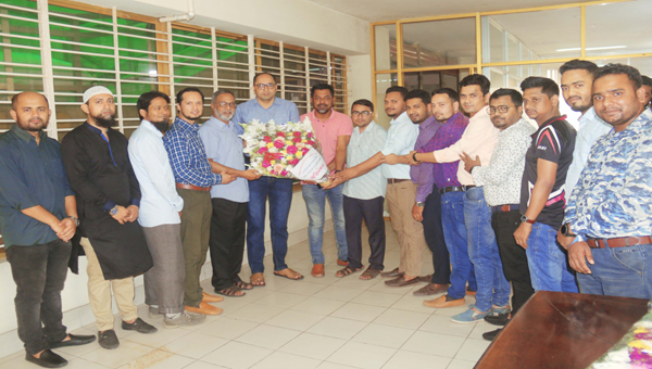 বিসিএস সিলেটের নেতৃবৃন্দদেরকে আইসিটি পন্য আমদানীকারক প্রতিষ্ঠানসমূহের সংবর্ধনা