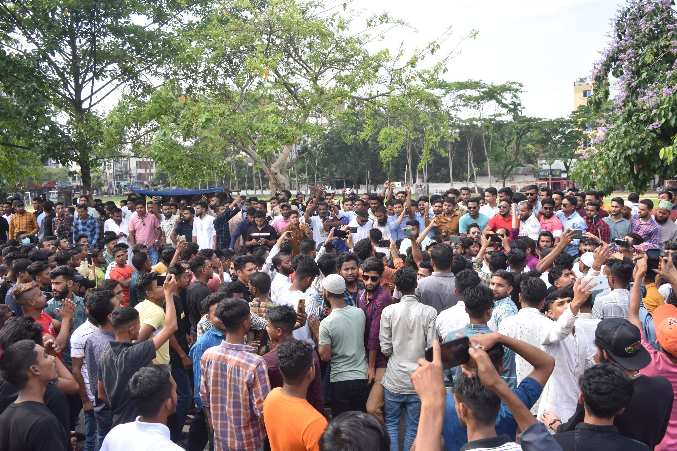 সিলেট জেলা ও মহানগর ছাত্রদলের উদ্যোগে নগরীতে বিক্ষোভ মিছিল