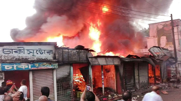 বাজেটের পর বাজারে আগুন