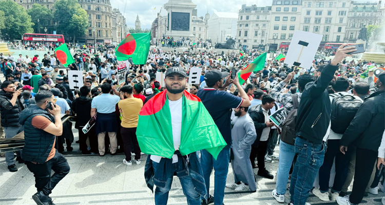 শেখ হাসিনা পদত্যাগের দাবীতে যুক্তরাজ্য বিএনপির বিশাল বিক্ষোভ মিছিল