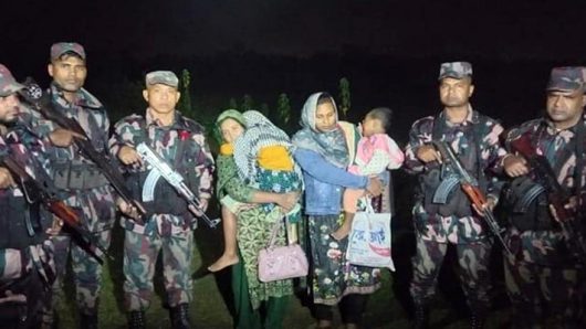 জামিন পেয়ে ফের ভারতে যাওয়ার চেষ্টা, ৪ নারী-শিশু আটক