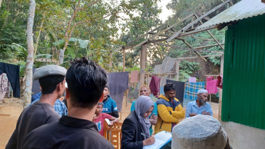 বড়লেখায় আদালতের নিষেধাজ্ঞা উপেক্ষা, জোরপূর্বক দখল করে চলছে ঘরের কাজ