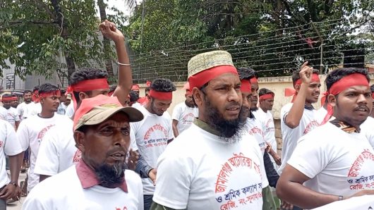 জামালগঞ্জে অটোরিক্সা মালিক ও শ্রমিক কল্যান সংস্থার র্যালী