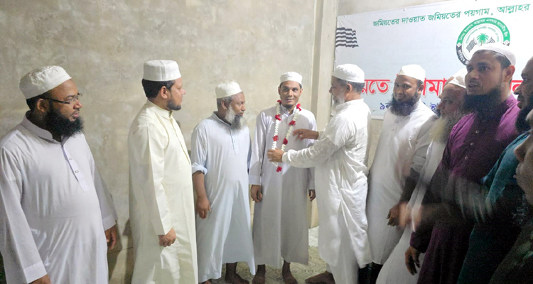 সিলেট মহানগর যুব জমিয়তের নবনির্বাচিত সাধারণ সম্পাদক হাফিজ আব্দুল করিম দিলদার ডৌবাড়ী ইউনিয়নে সংবর্ধিত