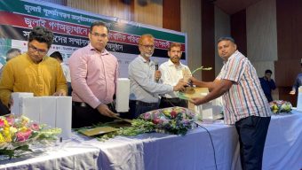 সাহসী সাংবাদিকতায় সম্মাননা পেলেন শ্যামল সিলেটের আজমল আলী