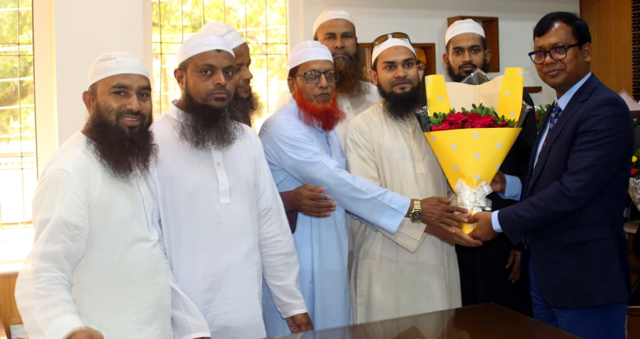 সিলেট জেলা প্রশাসকের সাথে ইসলামী শ্রমিক আন্দোলন সিলেট মহানগরের সৌজন্য সাক্ষাৎ