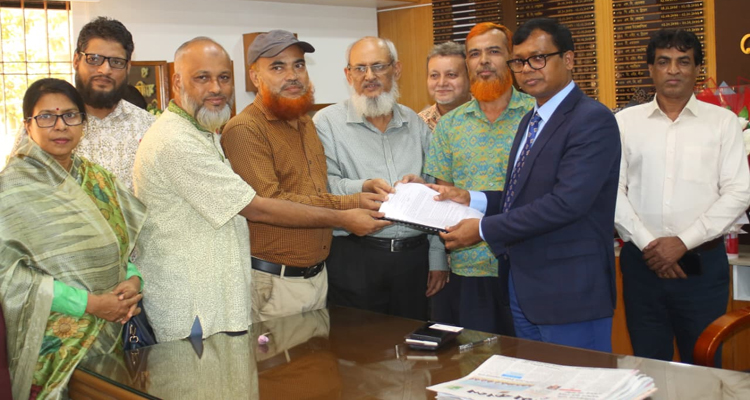 ৫ দফা দাবিতে বাংলাদেশ সরকারী মাধ্যমিক শিক্ষক সমিতির স্মারকলিপি প্রদান