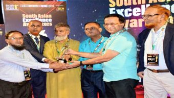 সাউথ এশিয়ান এক্সিলেন্স এ্যাওয়ার্ডে ভূষিত হলেন মোঃ মনিরুল ইসলাম