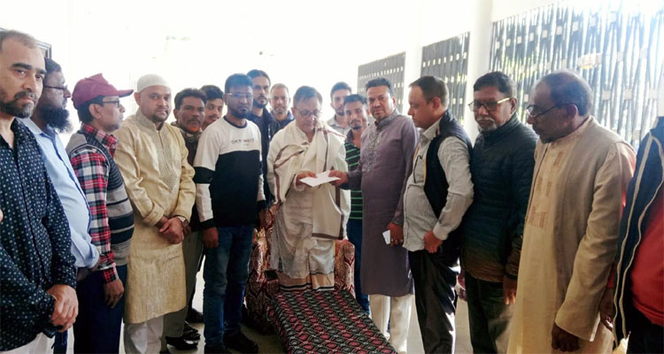 সিলেট মহানগর তাঁতীদলের নবগঠিত আহ্বায়ক কমিটি বাতিলের দাবীতে খন্দকার আব্দুল মুক্তাদির বরাবরে স্মারকলিপি প্রদান