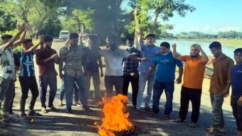 দিরাইয়ে হরতাল চলাকালে সড়কে টায়ার জ্বালিয়ে অবরোধ: ১৩ জনের রিরুদ্ধে মামলা