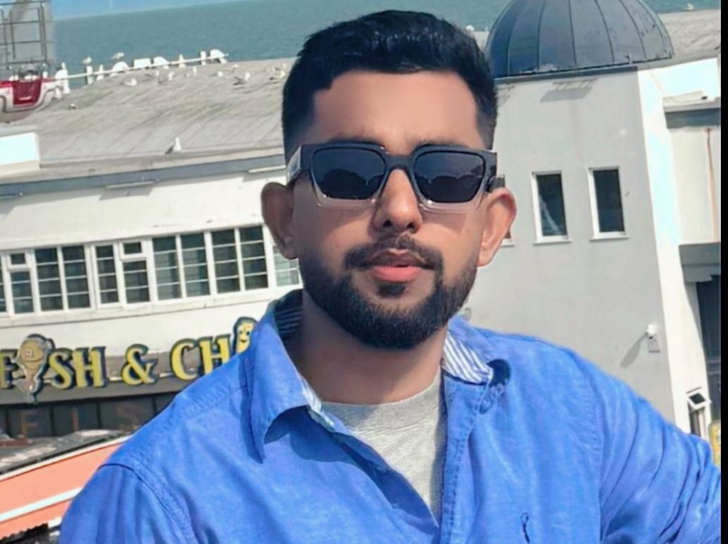 যুক্তরাজ্য প্রবাসী ছাত্রদল নেতা জুনেদ আহমদ জুনায়েদ এর বাড়িতে হয়রানী, হুমকি-ধামকি