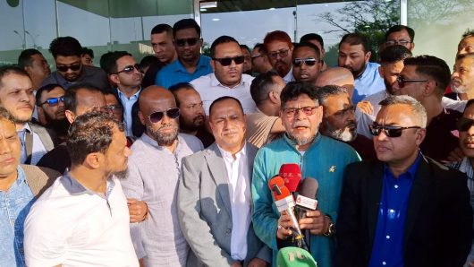 লুনার পক্ষে কাজ করতে দেড়যুগ পর দেশে ফিরলেন যুক্তরাজ্য যুবদলের সভাপতি আফজাল