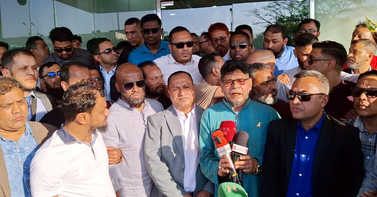 লুনার পক্ষে কাজ করতে দেড়যুগ পর দেশে ফিরলেন যুক্তরাজ্য যুবদলের সভাপতি আফজাল