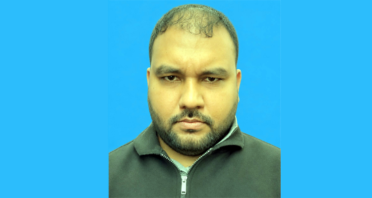 ছাত্রলীগ নেতার বাড়িতে পুলিশের অভিযান, বাবা-ছেলে দুজনই পলাতক