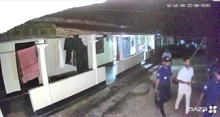 মধ্যরাতে পুলিশের অভিযান, গোলাপগঞ্জে নাঈমের ছোট ভাই সায়েম গ্রেফতারের অভিযোগ